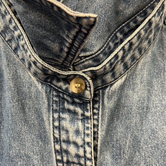 Coldwater Creek denim oversized shirt/tunic Length 30” - Picture 3 of 4
